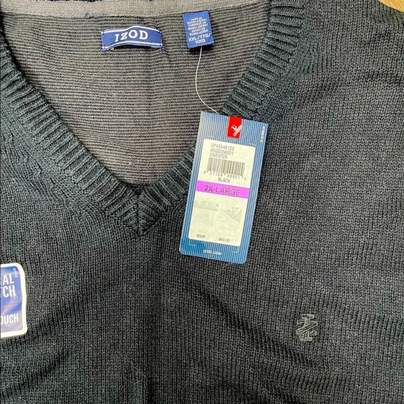 IZOD V-Neck Sweater - Picture 4 of 6